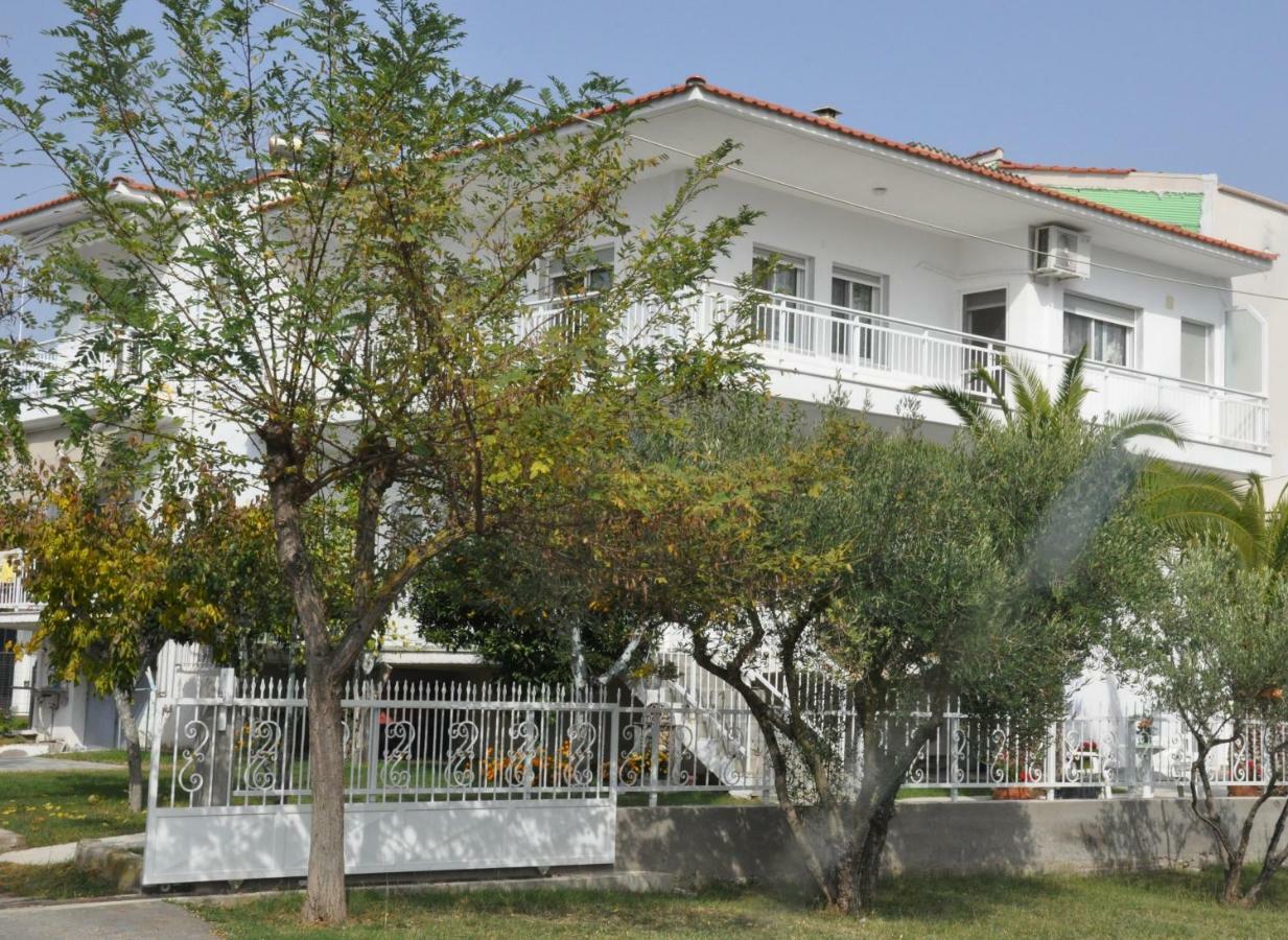 Despina Apartment Keramoti  Exterior photo